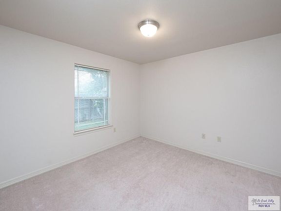 5th image of 2253 Concord Pl