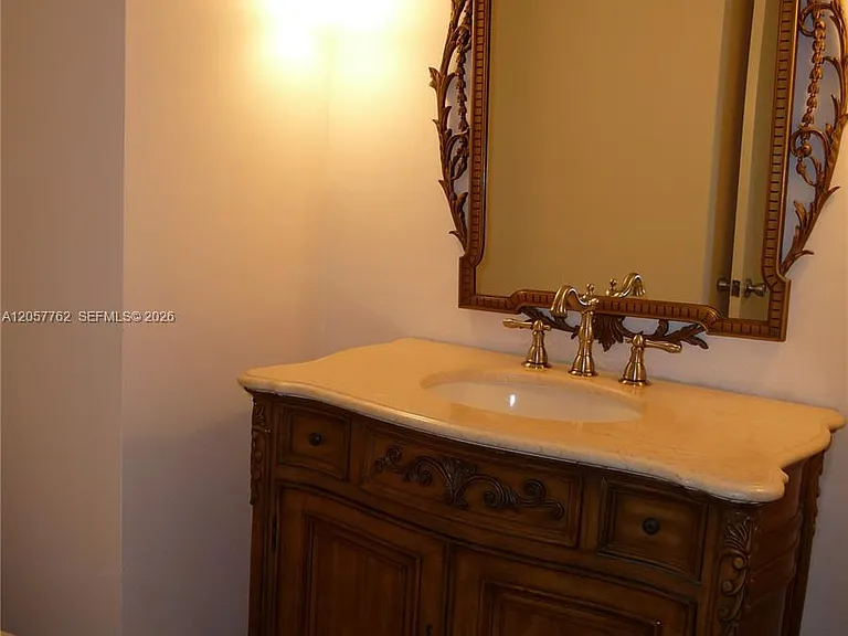 18071 Biscayne Blvd #603 — Photo 10