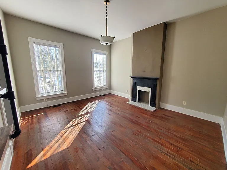 1407 Habersham St — Photo 11