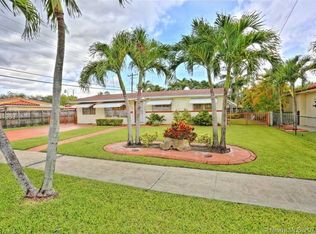 10515 SW 43rd St, Miami, FL 33165