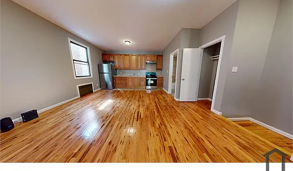 31 Stanley Ave #2 — Photo 10