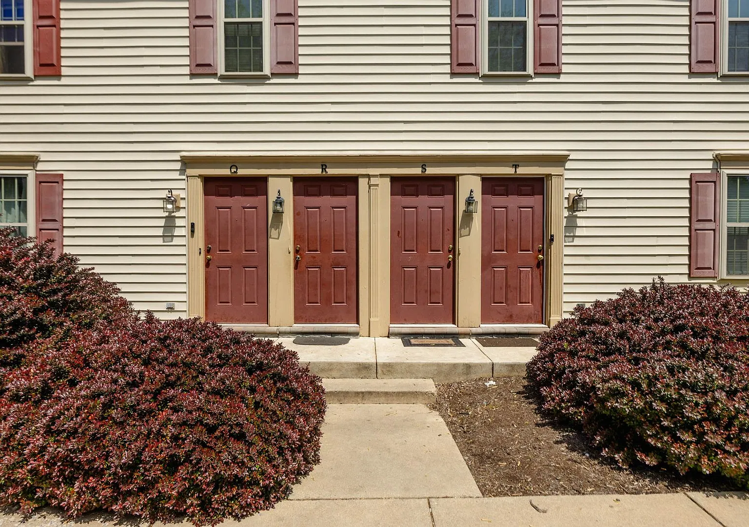 405 Judie Lane — Photo 2