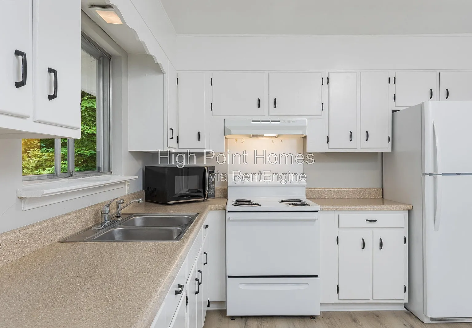 2 bed, 1.0 bath, 1000 sqft, $1,250 — Photo 4