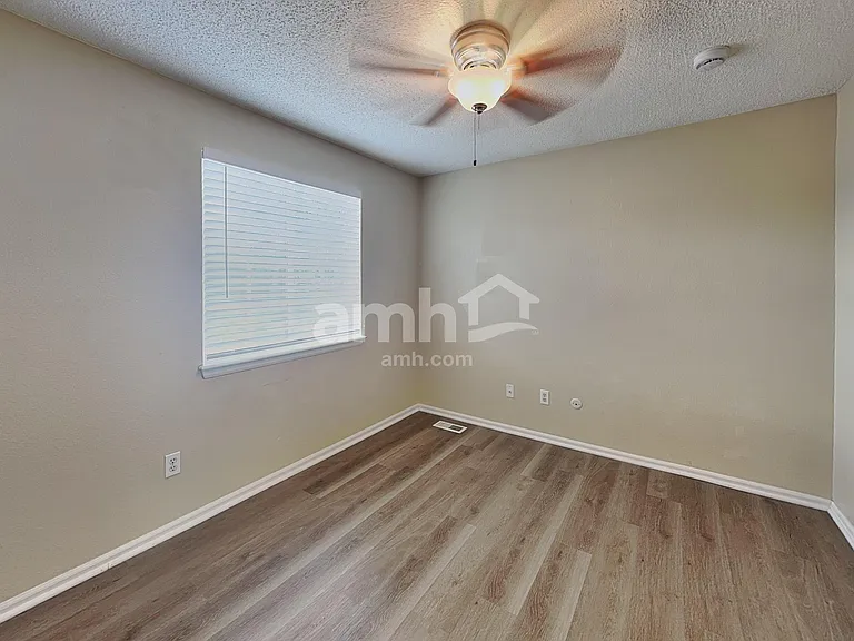 11468 River Run Pkwy — Photo 20