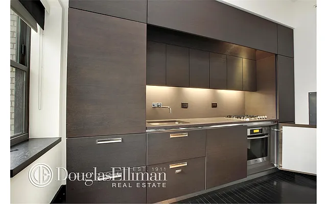 Sold by Douglas Elliman | media 19