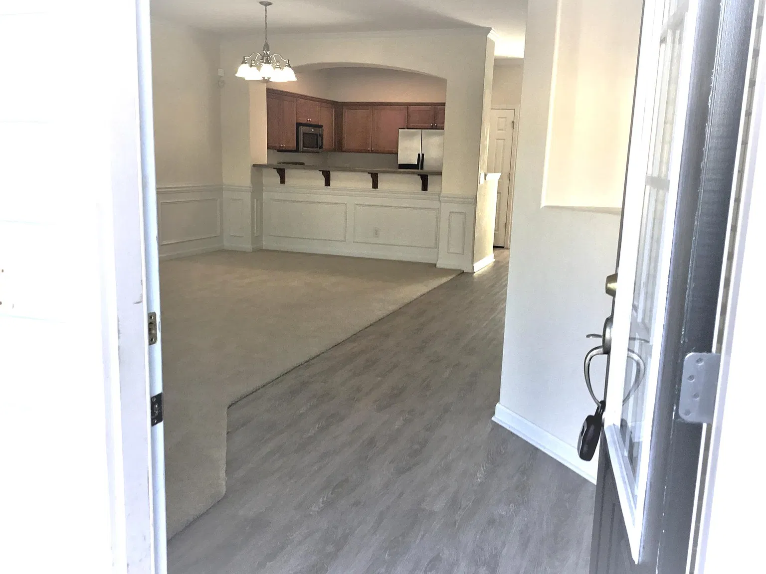 2 bed, 2.5 bath, 1524 sqft, $1,400 — Photo 3