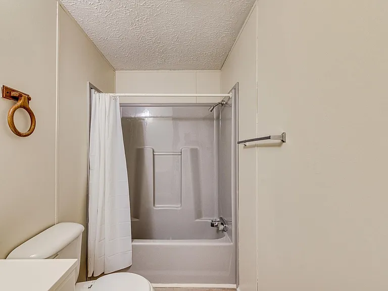 3905 Byrd Rd — Photo 14