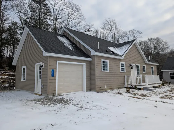 21 Alexander Way, Boothbay Harbor, ME 04538