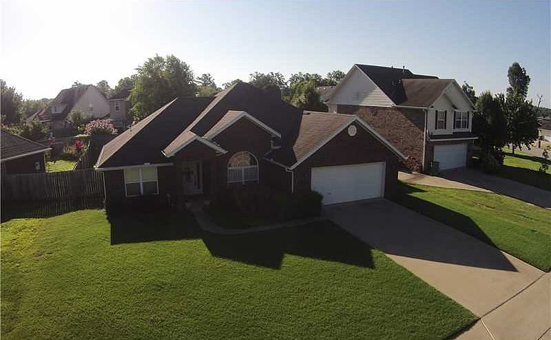 2nd image of 3231 Eaglecrest Cir