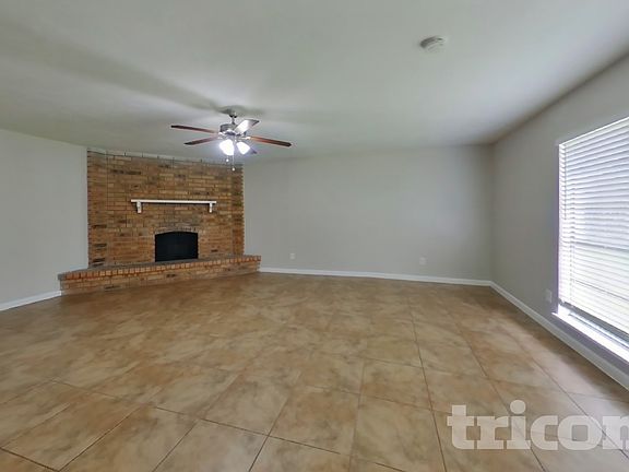 2nd image of 5030 Ridgecreek Dr