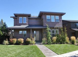 61112 Steens Ln, Bend, OR 97702