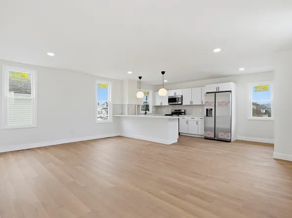 779 South Blvd APT 1, Phillipsburg, NJ 08865