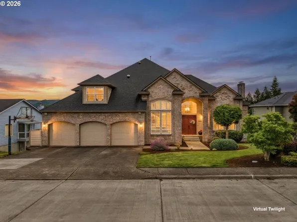 2518 Peters Dr, Longview, WA 98632