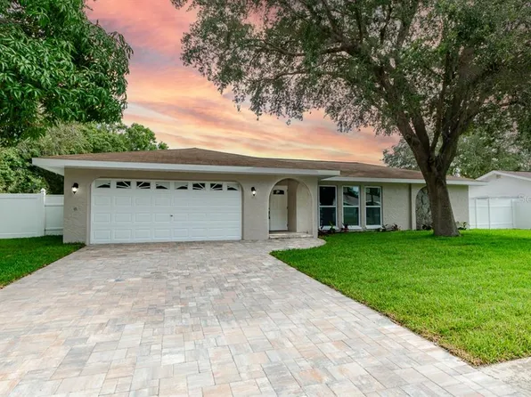 12250 90TH AVENUE, SEMINOLE, FL 33772