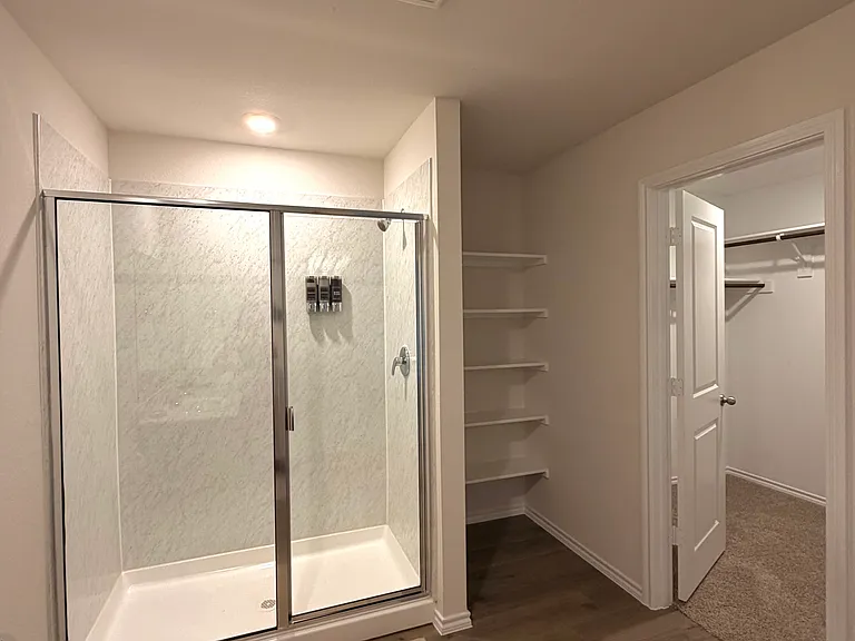1320 Stuarts Forest Dr — Photo 8