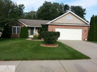 2345 Knotwood Dr, Holt, MI 48842