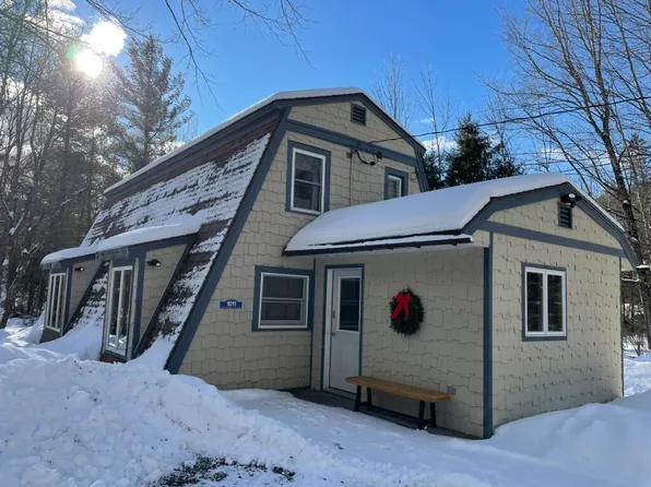1011 Little Poplar Stream Road, Carrabassett Valley, ME 04947