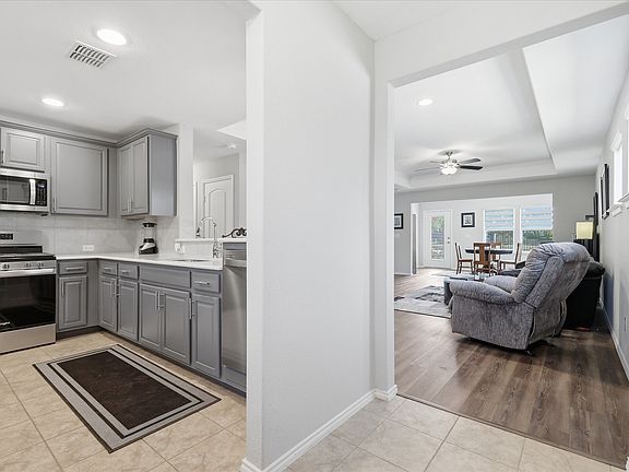 5th image of 1256 Eagle Ln