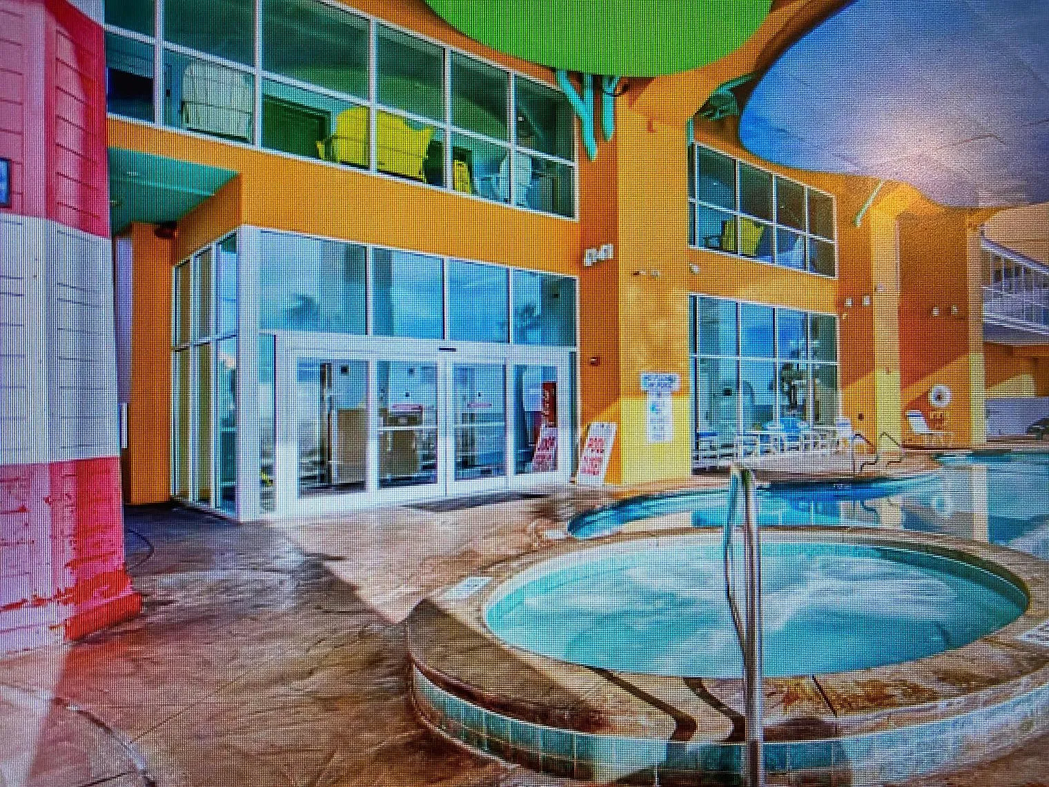 1 bed, 2.0 bath, 882 sqft, $1,583 — Photo 2