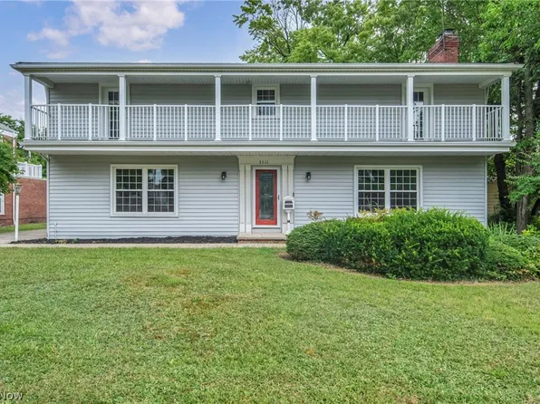 3311 Van Aken Blvd, Shaker Heights, OH 44120