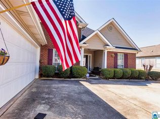 208 Silver Creek Pkwy, Alabaster, AL 35007