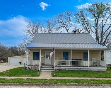 205 Ruby St, Paris, MO, 65275