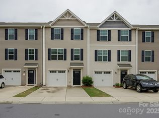 954 Taybyn Rd, Fort Mill, SC 29715