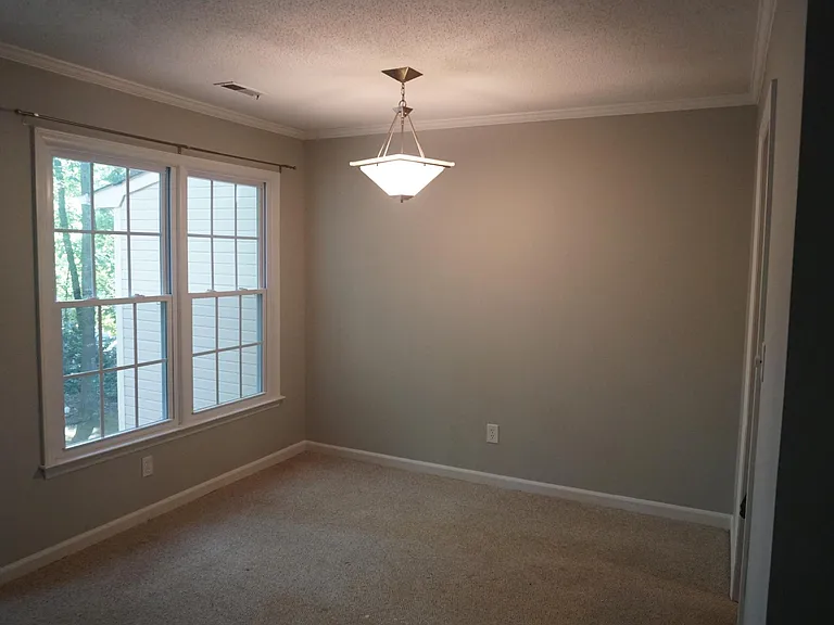 7405 Ashbury Ct — Photo 6