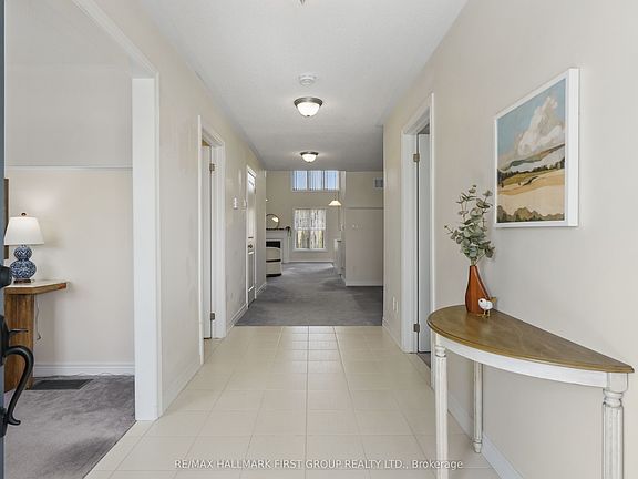 5th image of 378 Lakeshore Rd