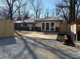 131 Cozy Dr, Grove, OK 74344