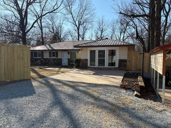 131 Cozy Dr, Grove, OK 74344