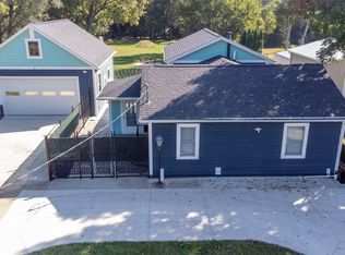 4125 E 30th St, Des Moines, IA 50317