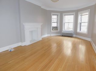 614 Sheridan Rd #1W, Evanston, IL 60202