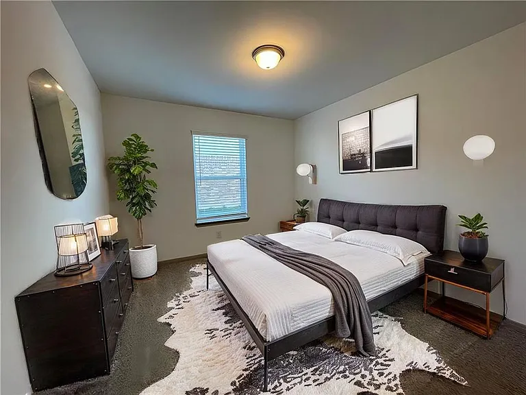 917 Hollyhock Dr — Photo 25
