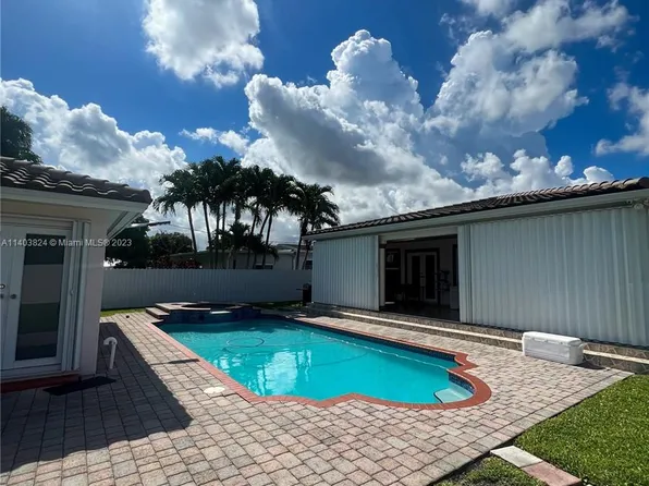 (undisclosed Address), Hialeah, FL 33013