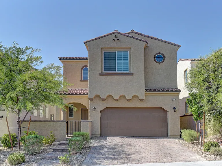 10449 Skye Summit Ave — Photo 1