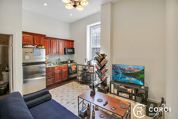 Rented by Coroi Corp | media 1