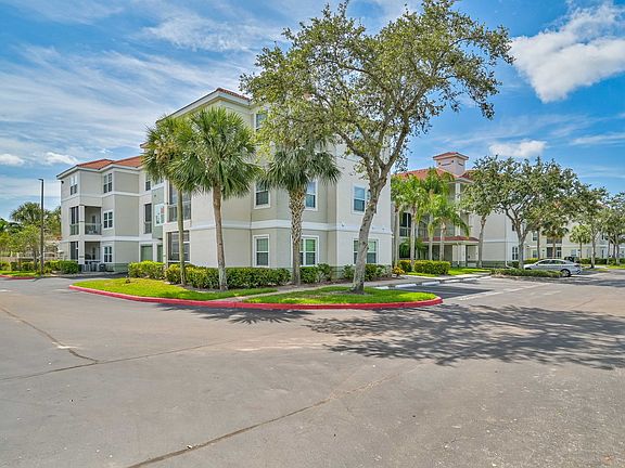 3rd image of 23660 Walden Center Dr APT 307