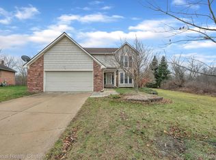 3368 Bennington Dr, Wixom, MI 48393