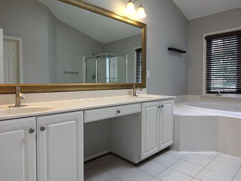 14015 Wood Rock Way — Photo 6