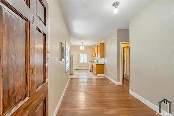 1 bed, $3,336 — Photo 3