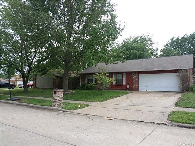 1st image of 4504 S Ironwood Ave W