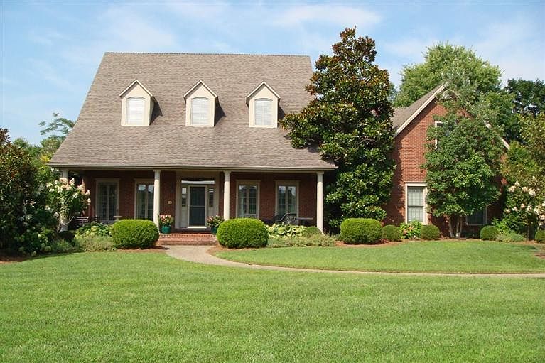 1st image of 1432 Clubhouse Ln