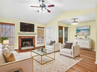 4067 Beltway Dr APT 229, Addison, TX 75001