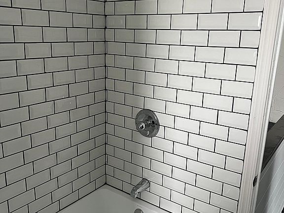 4th image of 6636 Vandike St Floor 2