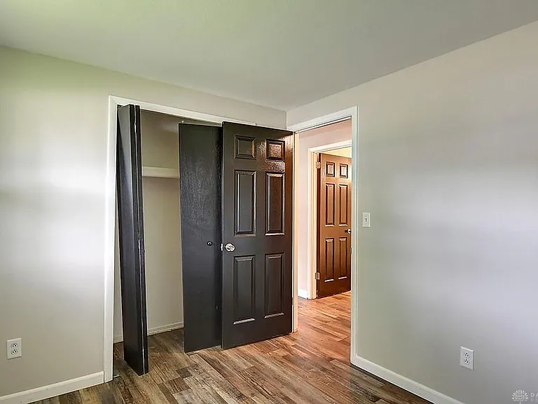4554 Powell Rd — Photo 14