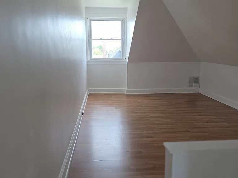 1920 Mulberry St — Photo 10