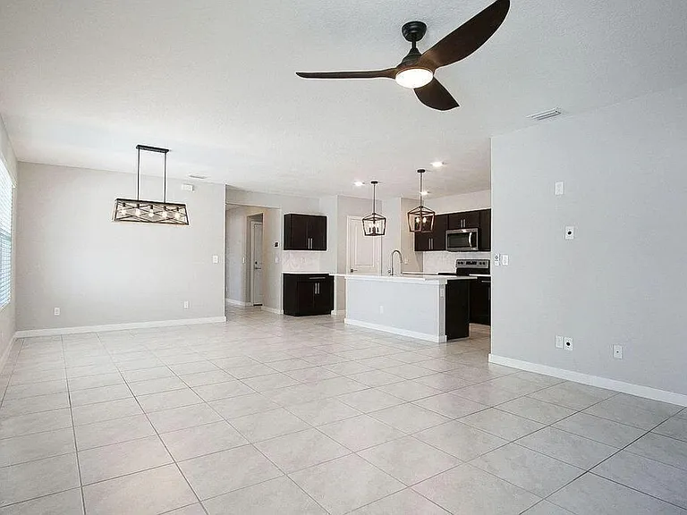 3909 SE Lee St — Photo 4