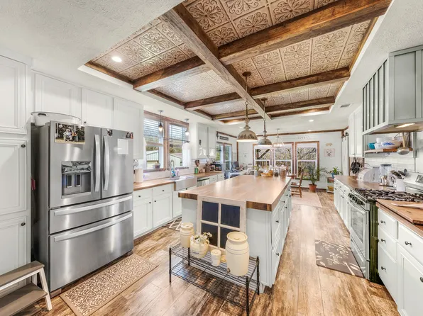 6946 E Interstate Highway 30, Campbell, TX 75422