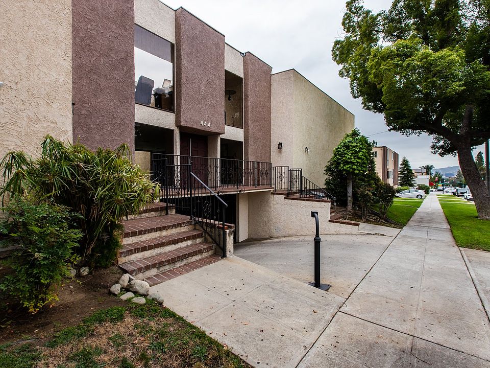 1st image of 444 E Verdugo Ave APT 9